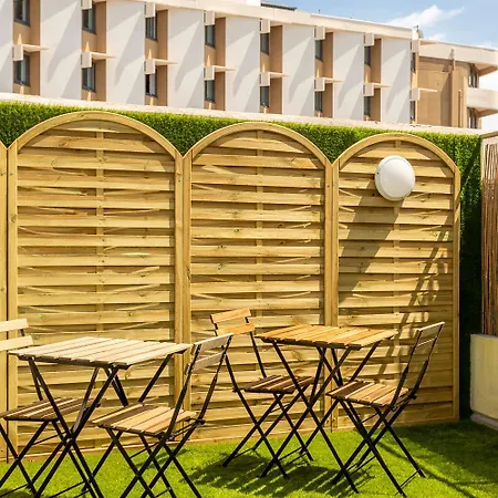 Maska - Avec Terrasse Proche Et Aeroport De Apartment Nice